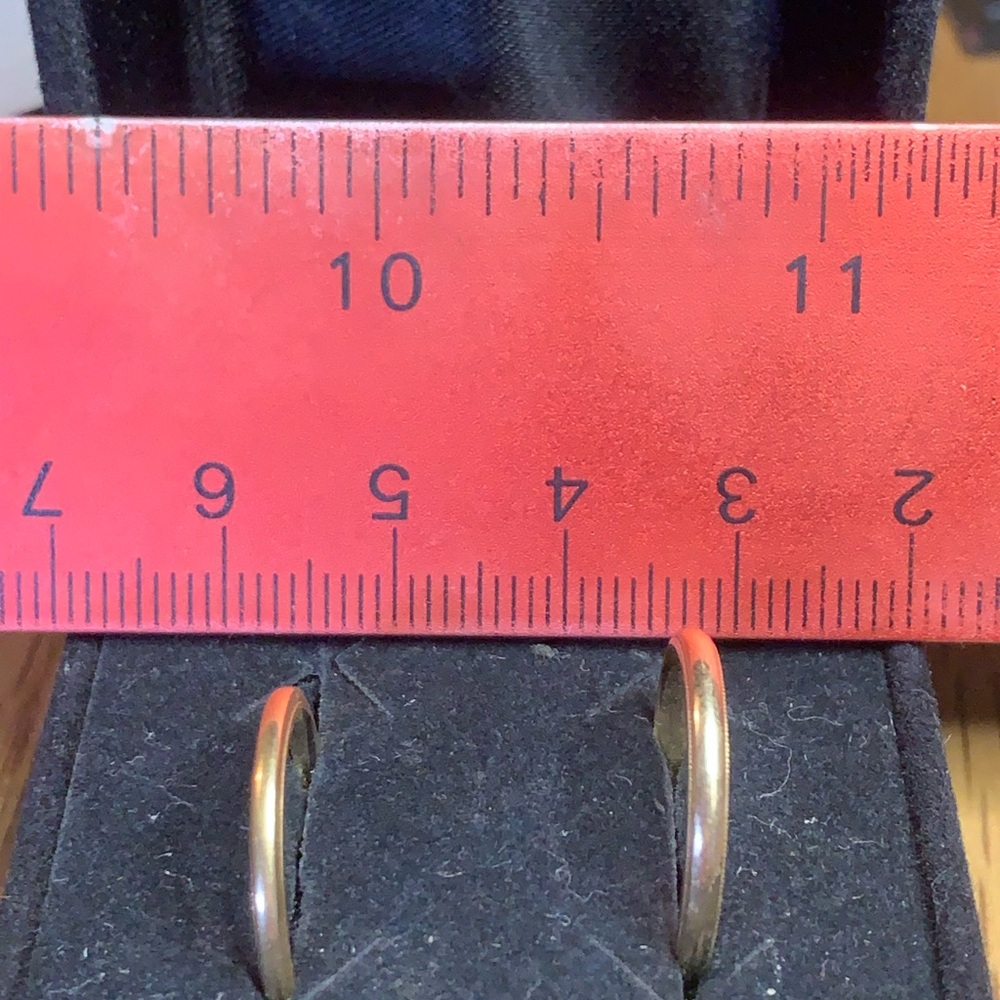 14K Gold Women's Ring Set. Stacker rings! - Picture 9 of 10